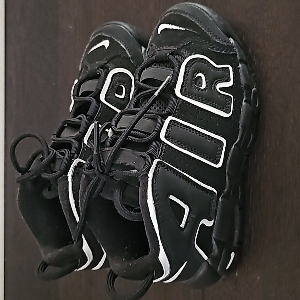 Kids 2.5 Nike Air Uptempo
